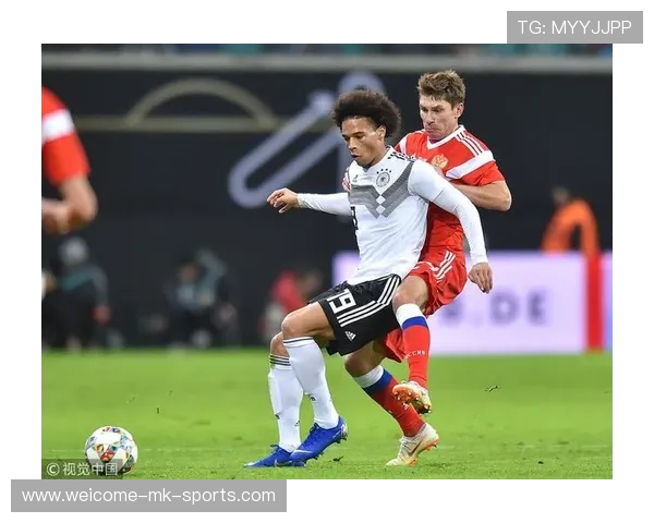 国家队战术体系逐步成型明确核心打法，国家队战斗姿势